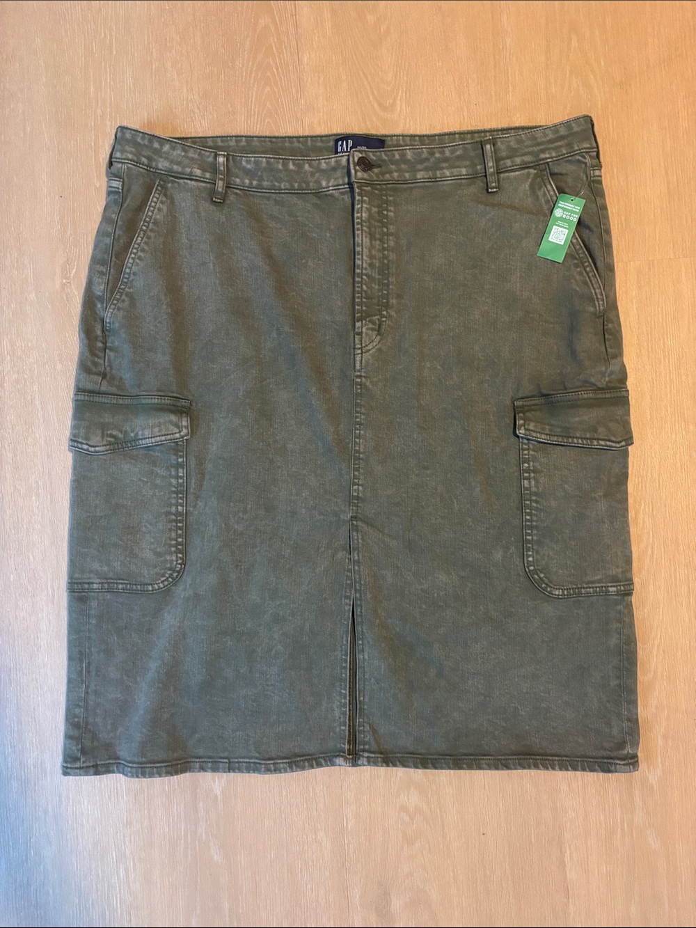 NWT GAP Green Utility Cargo Skirt size 20/35